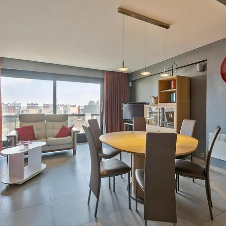 In Near Tennis Club Apartament