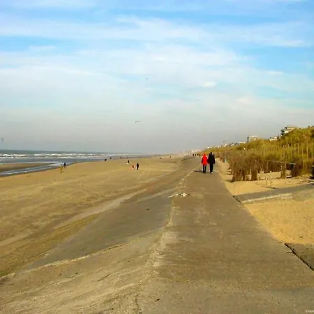 In Near Tennis Club Apartament