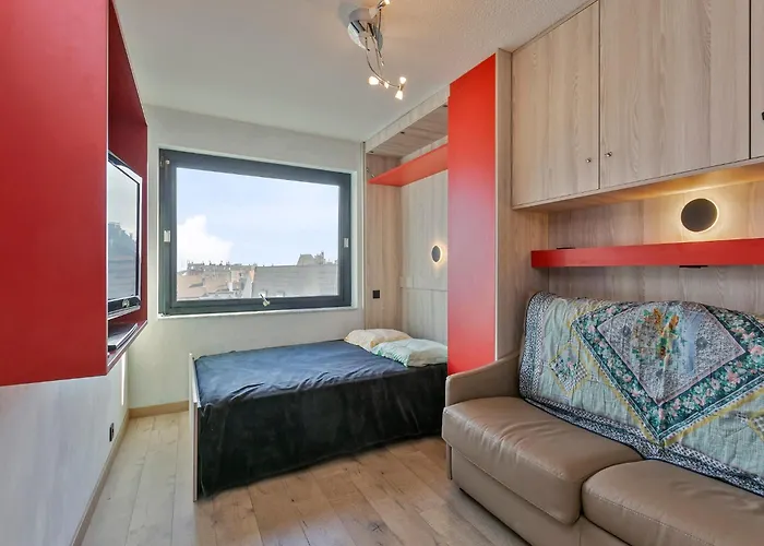 Apartment In Near Tennis Club *