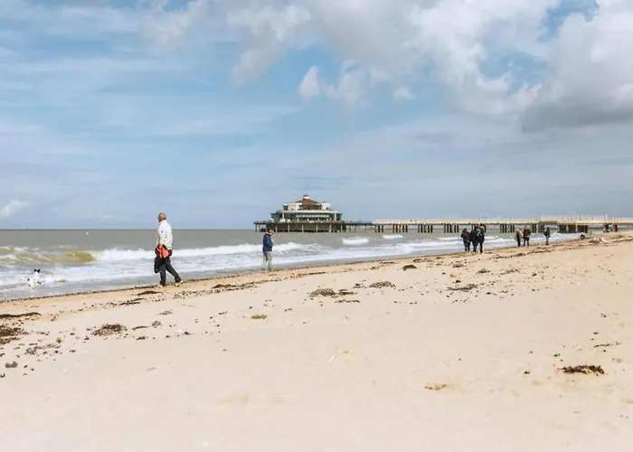 In Near Tennis Club Apartment *