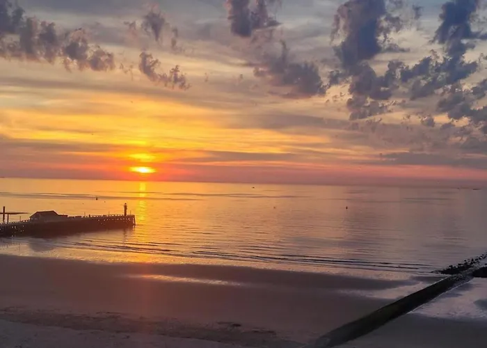 In Near Tennis Club Apartment *